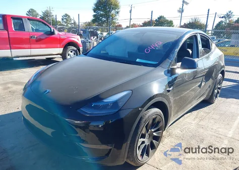 2024 Tesla Model Y Long Range Dual Motor All-Wheel Drive из США, поврежденный, VIN 7SAYGDEE6RA230442